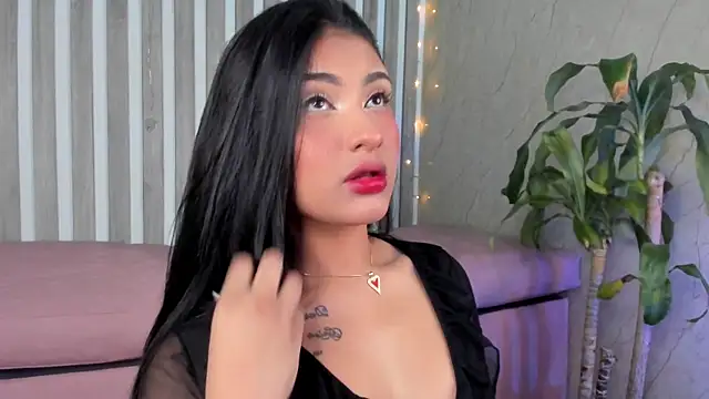 sabrinahimss online show from September 13, 2025, 9:47 pm