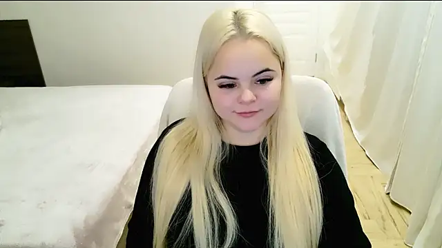 lovely-eyes online show from December 19, 2024, 1:28 am