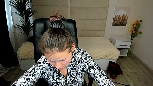 Dana  dom online show from January 27, 2025, 5:47 am