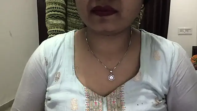 Gulaboo bhabi online show from January 31, 2025, 12:18 pm