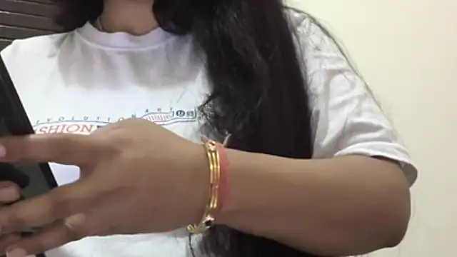 Gulaboo bhabi online show from March 3, 2025, 9:44 am