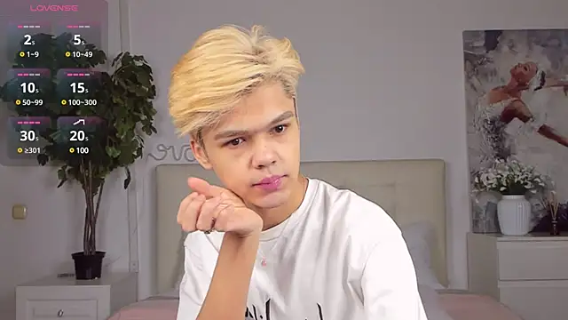 Snapshot of Felix_Rey chatting on February 26, 2025, 4:24 pm Felix Rey online show from February 26, 2025, 4:24 pm