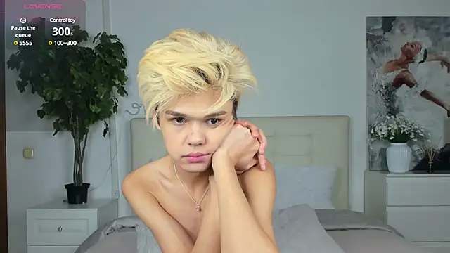 Snapshot of Felix_Rey chatting on March 18, 2025, 5:53 pm Felix Rey online show from March 18, 2025, 5:53 pm