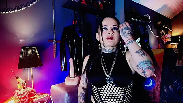 MorganaCrowley online show from September 26, 2025, 6:12 pm