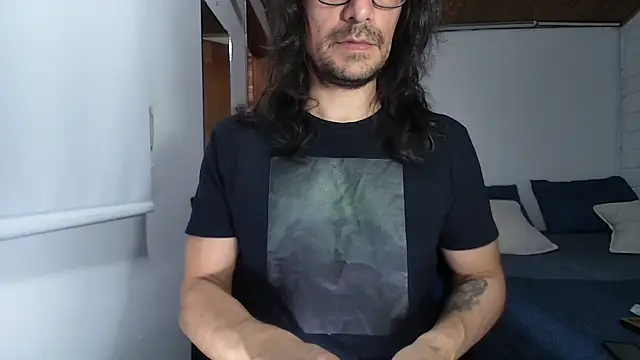 RustyGray online show from December 4, 2024, 4:05 pm