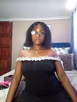 Queen-Chocolate online show from January 30, 2025, 9:47 am