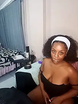 Queen-Chocolate online show from February 5, 2026, 10:03 pm