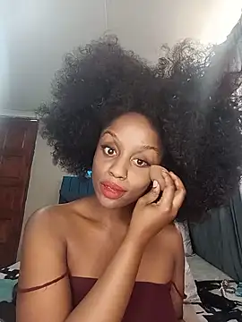 Queen-Chocolate online show from May 20, 2026, 11:49 am