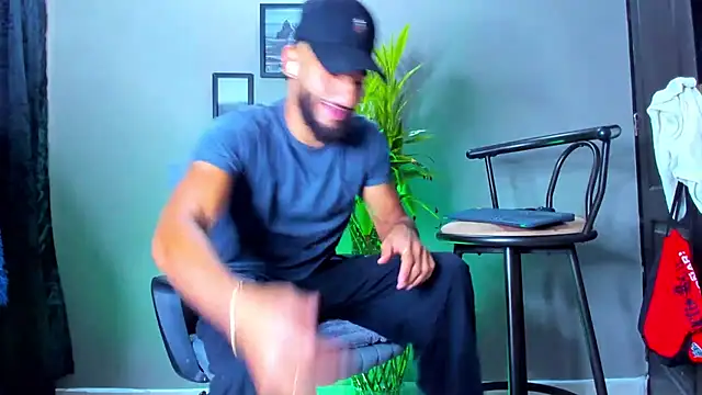 Damian 022 online show from January 11, 2026, 6:13 pm