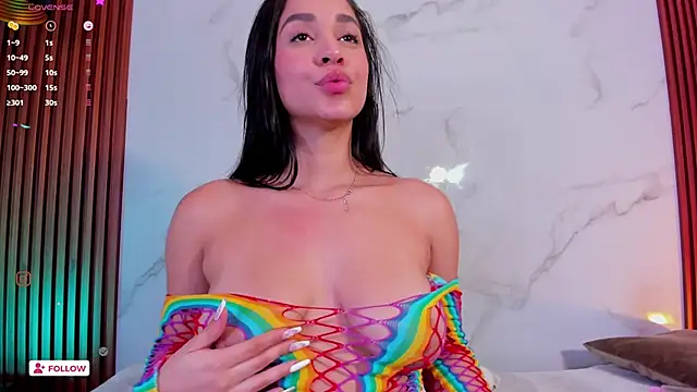 amelie leigh online show from December 16, 2024, 10:18 am