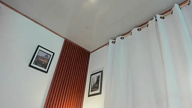 Snapshot of angeli_sexi chatting on June 16, 2026, 11:40 pm angeli sexi online show from June 16, 2026, 11:40 pm