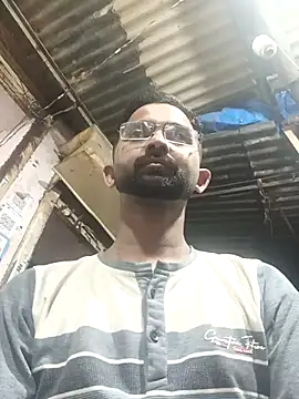 sagarghai07 online show from April 9, 2026, 3:28 pm