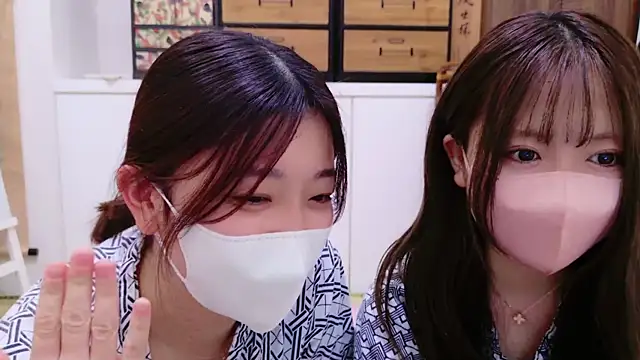 Snapshot of HaruruHappy chatting on December 24, 2024, 5:44 pm HaruruHappy online show from December 24, 2024, 5:44 pm