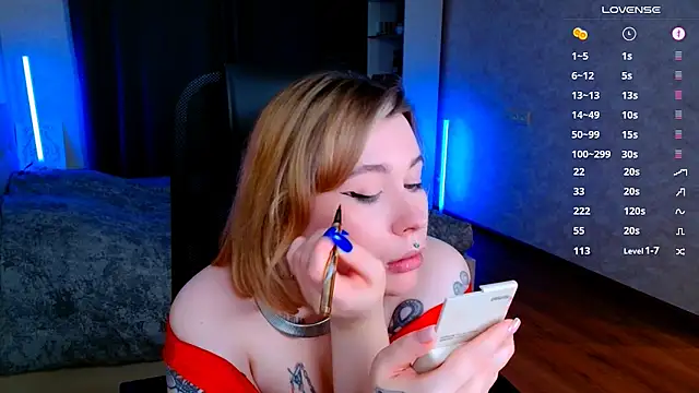 Blueberry-baby online show from March 8, 2025, 8:35 pm