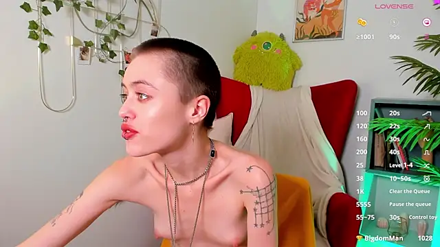 PamelaYong online show from February 26, 2025, 7:38 pm