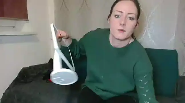 Jasmin-White online show from December 20, 2024, 5:18 pm