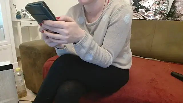 Jasmin-White online show from March 7, 2025, 7:27 pm