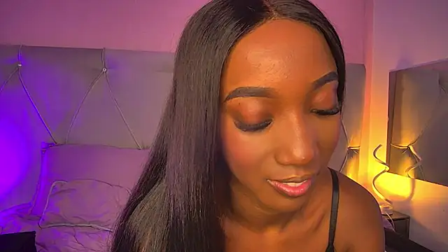 FiorelaLenin online show from March 26, 2026, 4:12 pm