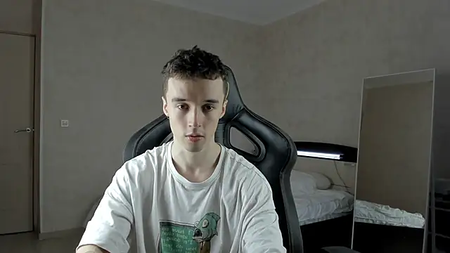 Snapshot of MasonWarholl chatting on March 2, 2025, 3:05 pm MasonWarholl online show from March 2, 2025, 3:05 pm