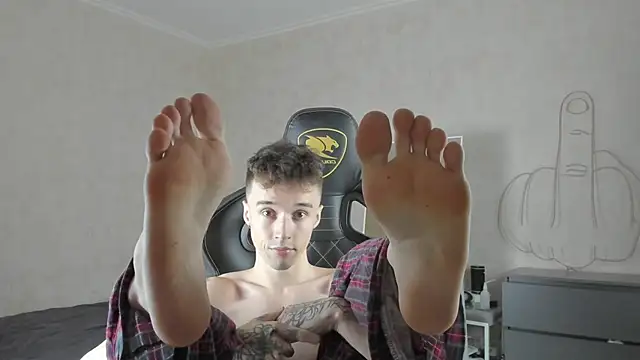 Snapshot of MasonWarholl chatting on September 11, 2025, 8:31 pm MasonWarholl online show from September 11, 2025, 8:31 pm