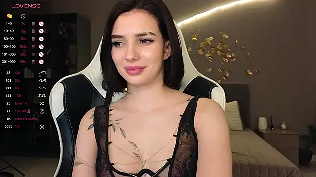 ammy cummy online show from October 27, 2025, 2:37 am