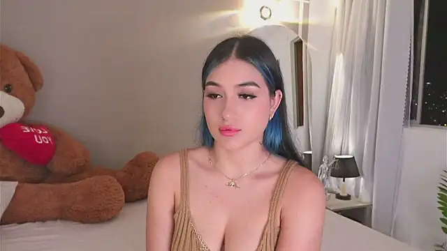 AnnyHizzle online show from November 12, 2025, 2:01 am