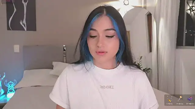 AnnyHizzle online show from December 17, 2025, 2:17 am