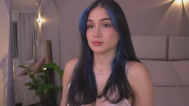 AnnyHizzle online show from June 6, 2026, 12:38 am