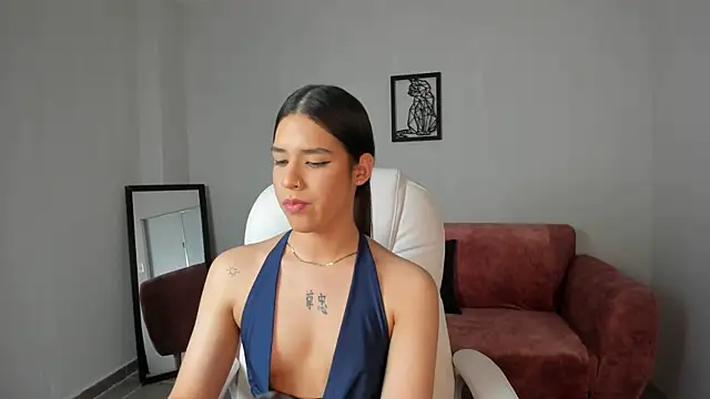 Alice23jones online show from December 31, 2024, 9:17 pm