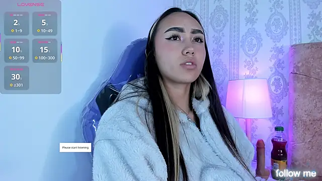 Snapshot of liaa_18 chatting on October 4, 2025, 4:32 am liaa 18 online show from October 4, 2025, 4:32 am