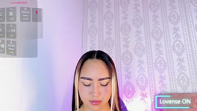 Snapshot of liaa_18 chatting on December 18, 2025, 3:45 am liaa 18 online show from December 18, 2025, 3:45 am