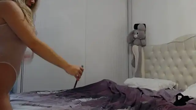 NaughtyAdda online show from October 9, 2025, 10:30 pm