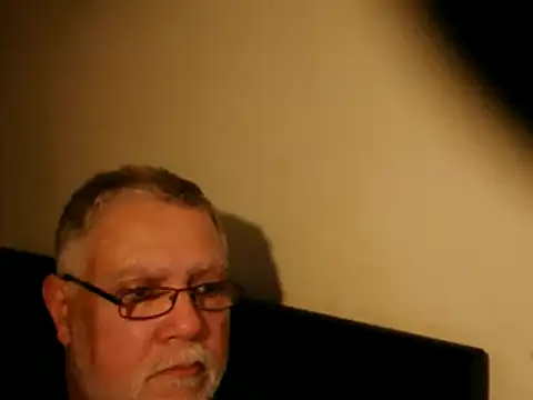 100Tauros online show from March 1, 2025, 9:37 pm