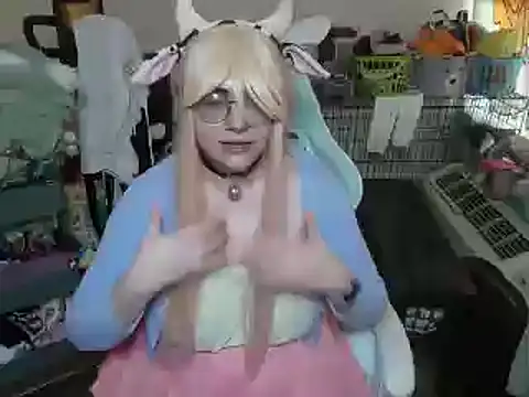 mochi rainbow online show from March 27, 2026, 7:57 pm