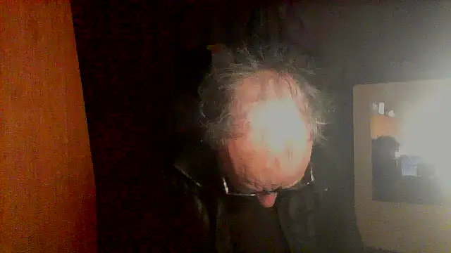 nice6incs online show from December 17, 2025, 11:11 pm