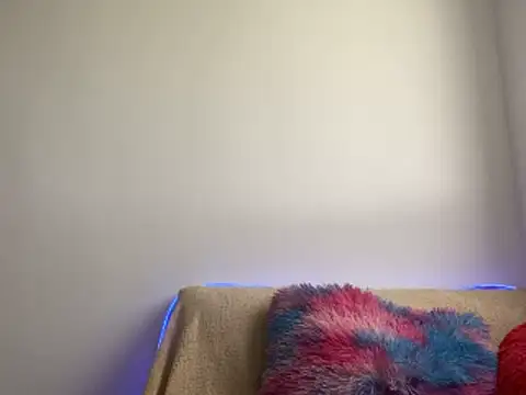 liaqueen610 online show from May 14, 2026, 8:04 pm