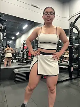 Snapshot of zui_lu chatting on March 9, 2025, 4:05 am zui lu online show from March 9, 2025, 4:05 am