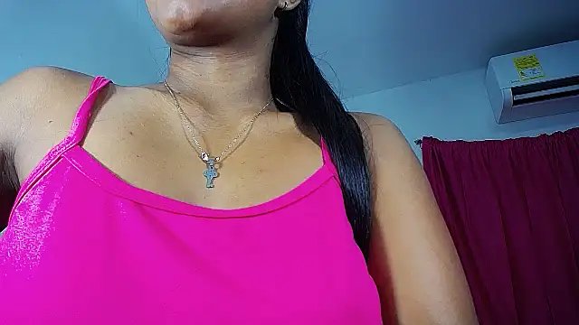 Snapshot of Sashabreck chatting on June 27, 2026, 3:33 am Sashabreck online show from June 27, 2026, 3:33 am