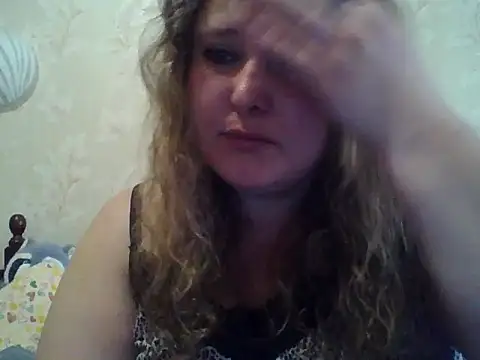 Snapshot of ParisMimi chatting on June 6, 2026, 7:24 am ParisMimi online show from June 6, 2026, 7:24 am