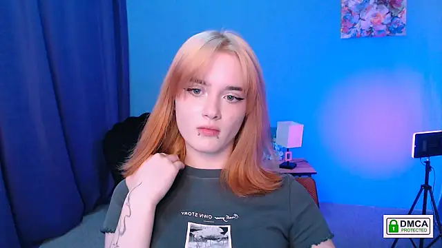 liana kisses online show from January 2, 2025, 10:44 pm