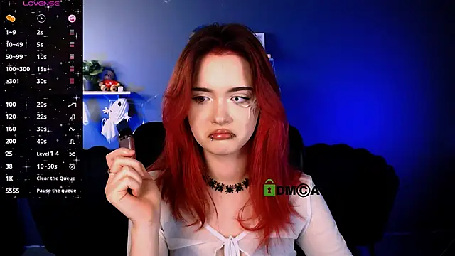 liana kisses online show from October 25, 2025, 7:52 pm