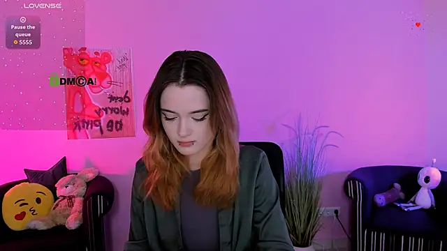 liana kisses online show from January 17, 2026, 8:45 pm