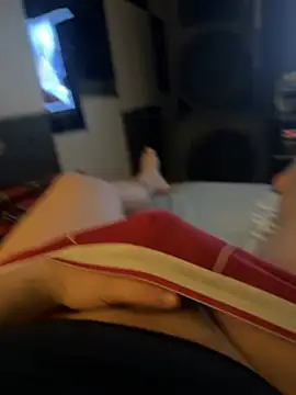 Snapshot of MatthewEmme chatting on March 8, 2025, 12:11 am MatthewEmme online show from March 8, 2025, 12:11 am