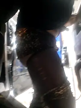 Snapshot of StaciGoodman chatting on November 10, 2025, 8:57 am StaciGoodman online show from November 10, 2025, 8:57 am