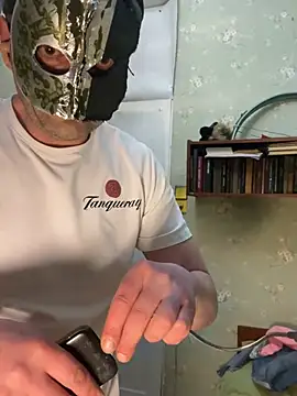 Ariel Ari online show from March 10, 2025, 12:07 am