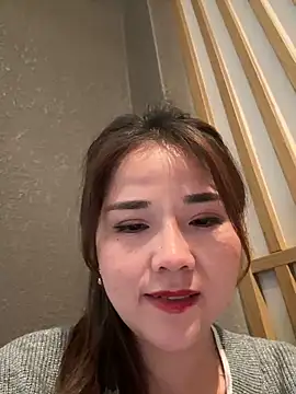 Snapshot of Efangfang chatting on December 23, 2024, 11:36 am Efangfang online show from December 23, 2024, 11:36 am