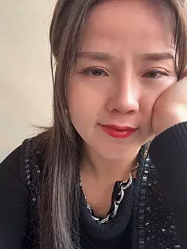 Snapshot of Efangfang chatting on December 29, 2024, 6:14 am Efangfang online show from December 29, 2024, 6:14 am
