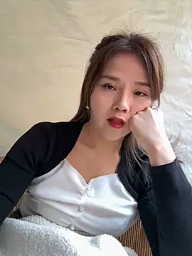 Snapshot of Efangfang chatting on January 8, 2025, 4:02 am Efangfang online show from January 8, 2025, 4:02 am