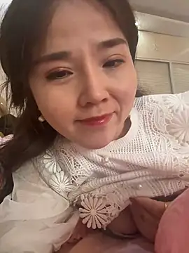 Snapshot of Efangfang chatting on January 31, 2025, 6:13 am Efangfang online show from January 31, 2025, 6:13 am