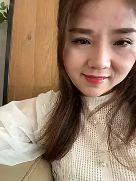 Snapshot of Efangfang chatting on February 16, 2025, 3:15 am Efangfang online show from February 16, 2025, 3:15 am